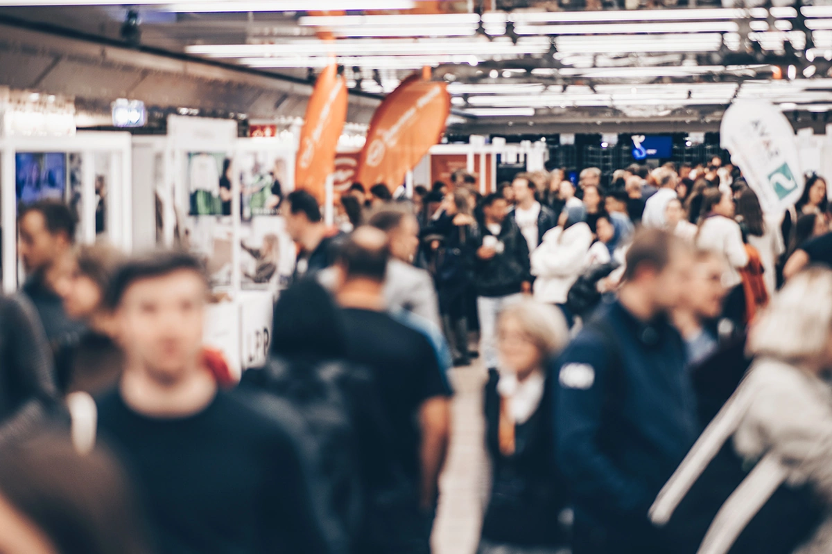 Aménager son stand exposant pour attirer l'attention et les visiteurs lors d'un salon professionnel